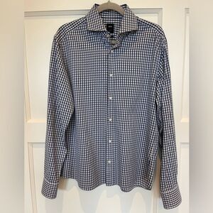 Boss shirt. Size 41.